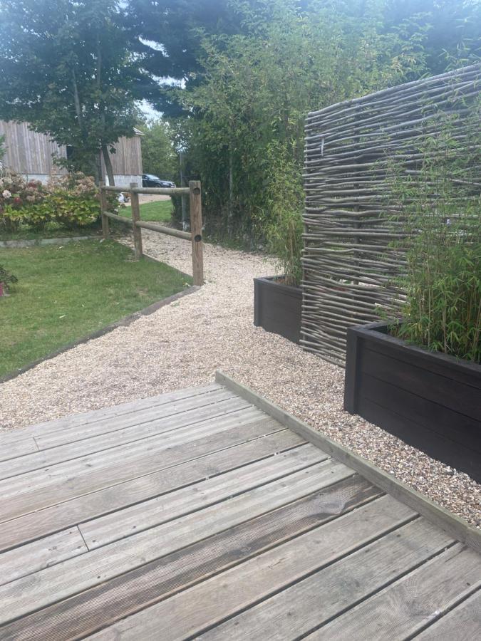 Les 4 Seasons, Agreable Gite Avec Terrasse Et Jardin La Croix Bigot Ngoại thất bức ảnh